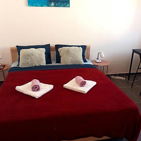 Abelia Pool View Studio Пула Екстер'єр фото